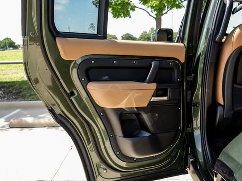 New 2026 Land Rover Defender 110 X-Dynamic SE AWD/4WD image 61