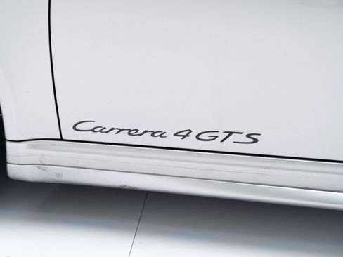 Used 2012 Porsche 911 Carrera 4 GTS image 13
