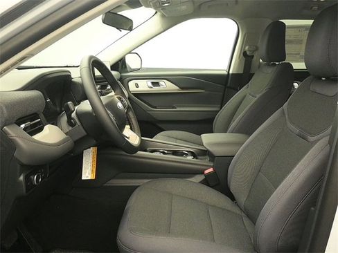 New 2026 Ford Explorer Active image 11