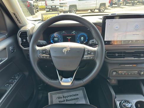 New 2025 Ford Bronco Sport Outer Banks AWD/4WD image 21