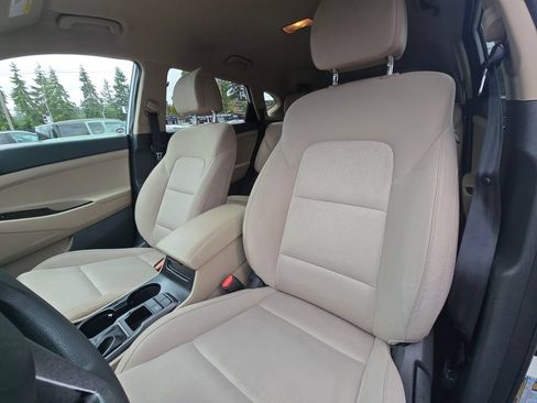Used 2017 Hyundai Tucson SE FWD image 22