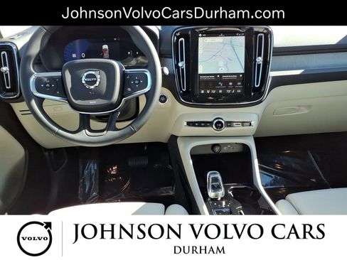 New 2026 Volvo XC40 B5 Plus w/ Protection Package Premier image 8