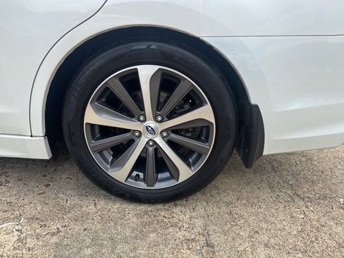 Used 2018 Subaru Legacy 2.5i Limited image 32