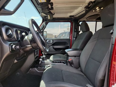 Used 2021 Jeep Wrangler Unlimited Sport AWD/4WD image 10