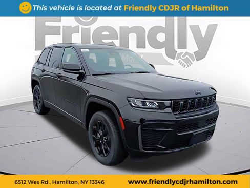 New 2026 Jeep Grand Cherokee Altitude image 7