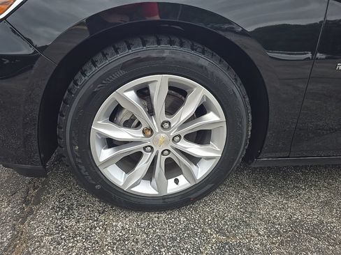 Used 2023 Chevrolet Malibu LT FWD image 19