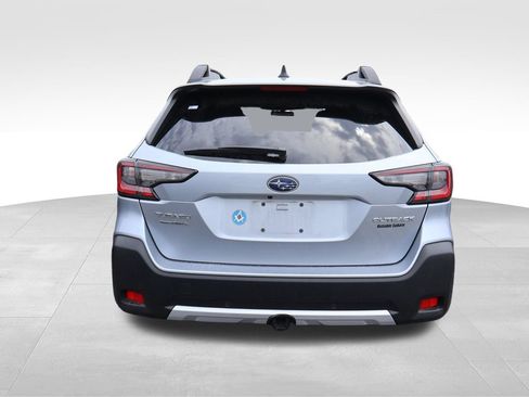 Used 2023 Subaru Outback Limited AWD/4WD image 19