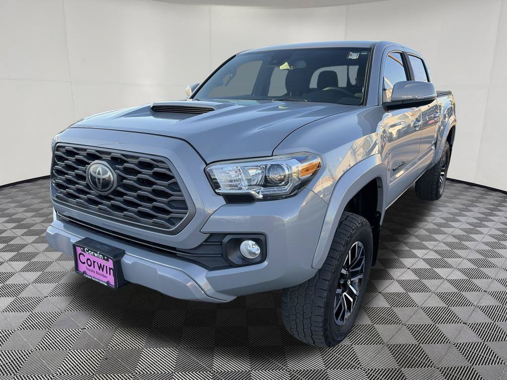 Used 2020 Toyota Tacoma TRD Sport w/ Technology Package AWD/4WD image 3