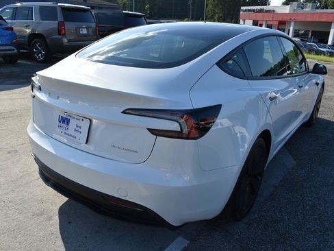 Used 2025 Tesla Model 3 Long Range AWD/4WD image 6