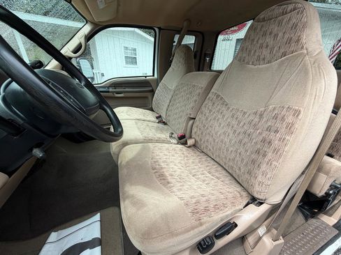 Used 1999 Ford F250 XLT RWD image 12