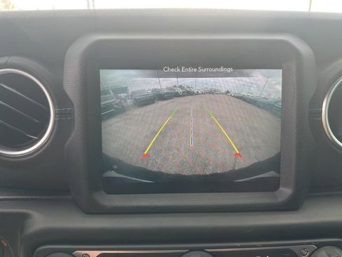 Used 2022 Jeep Wrangler Unlimited Rubicon 4xe w/ Cold Weather Group image 22