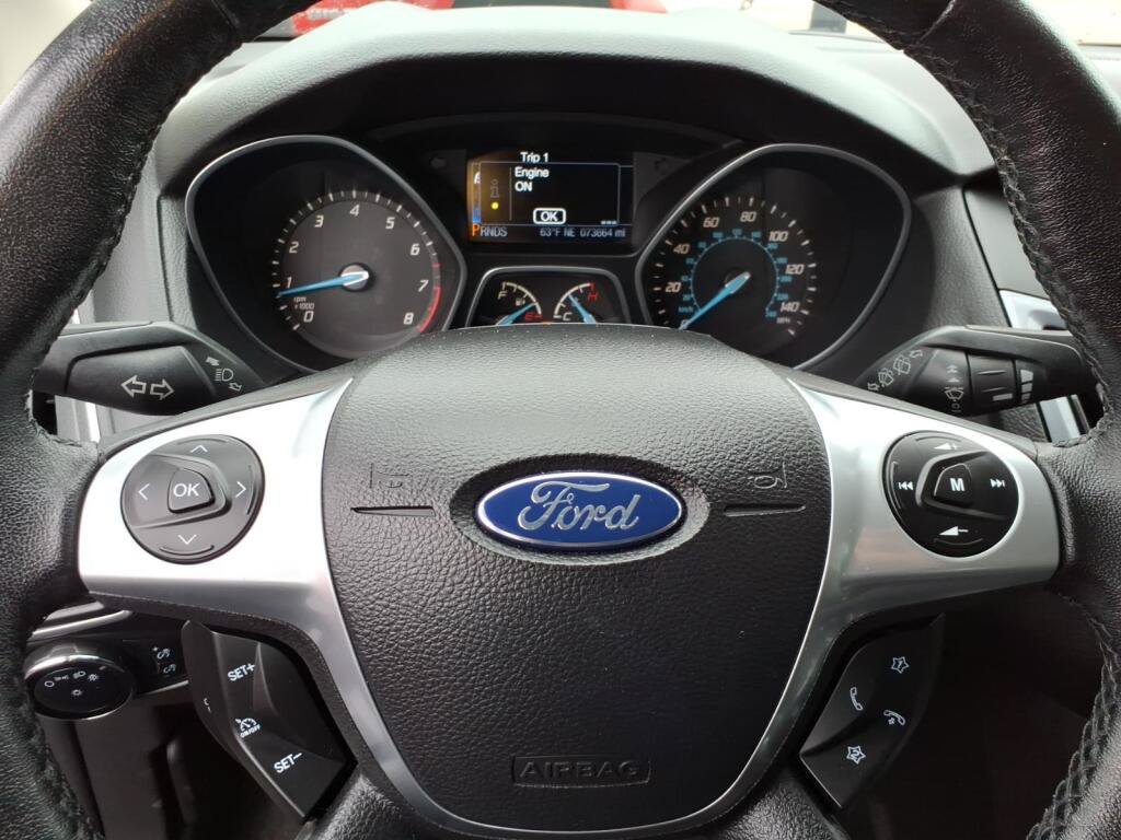 Used 2013 Ford Focus Titanium w/ Titanium Handling Pkg FWD image 19