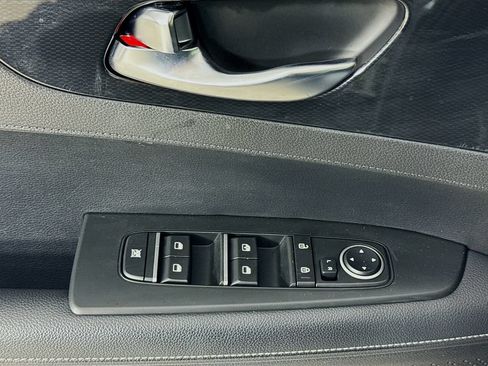 Used 2024 Kia Forte GT-Line FWD image 19