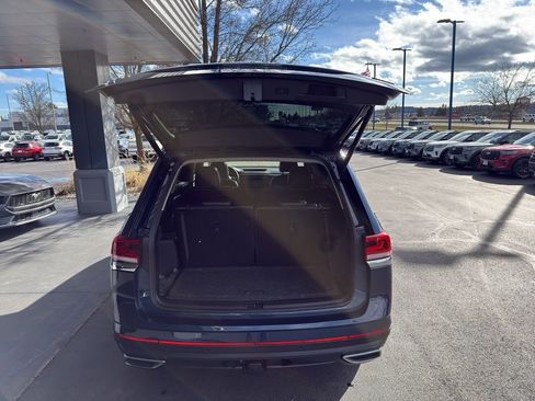 Used 2023 Volkswagen Atlas SE image 7