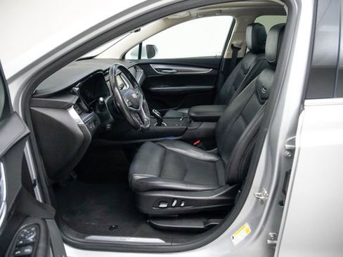 Used 2019 Cadillac XT5 Premium Luxury image 23