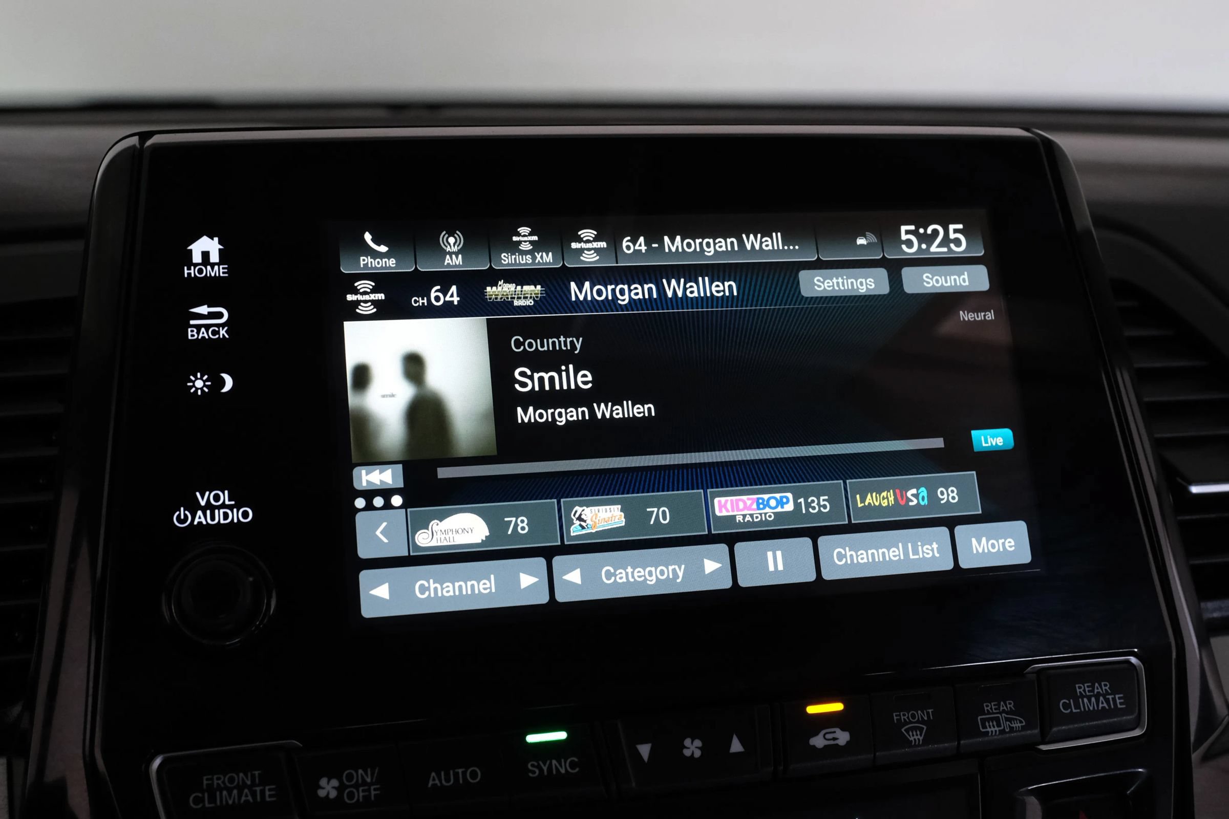 Used 2019 Honda Odyssey Elite image 29