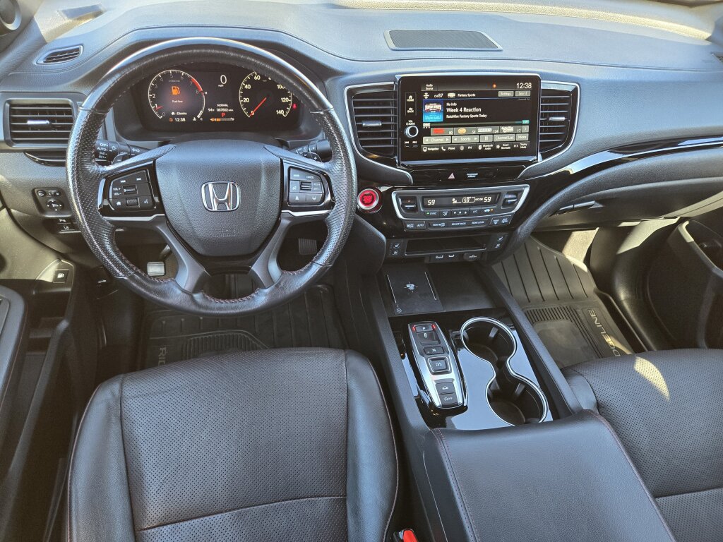 Used 2024 Honda Ridgeline Black Edition image 11