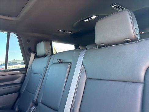 Certified 2023 Chevrolet Tahoe Z71 w/ Luxury Package image 31