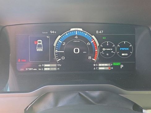 Used 2024 Toyota Tundra Capstone AWD/4WD image 16