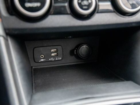 Used 2022 Subaru Crosstrek 2.5i Limited image 25