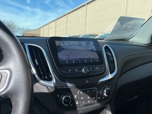 Used 2020 Chevrolet Equinox Premier image 37