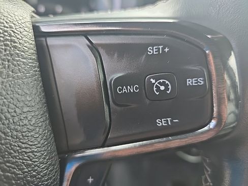 Used 2024 RAM 1500 Limited w/ Trailer Tow Group image 32