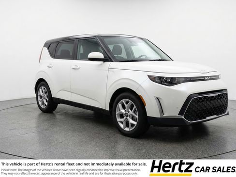 Used 2025 Kia Soul LX w/ LX Technology Package image 1