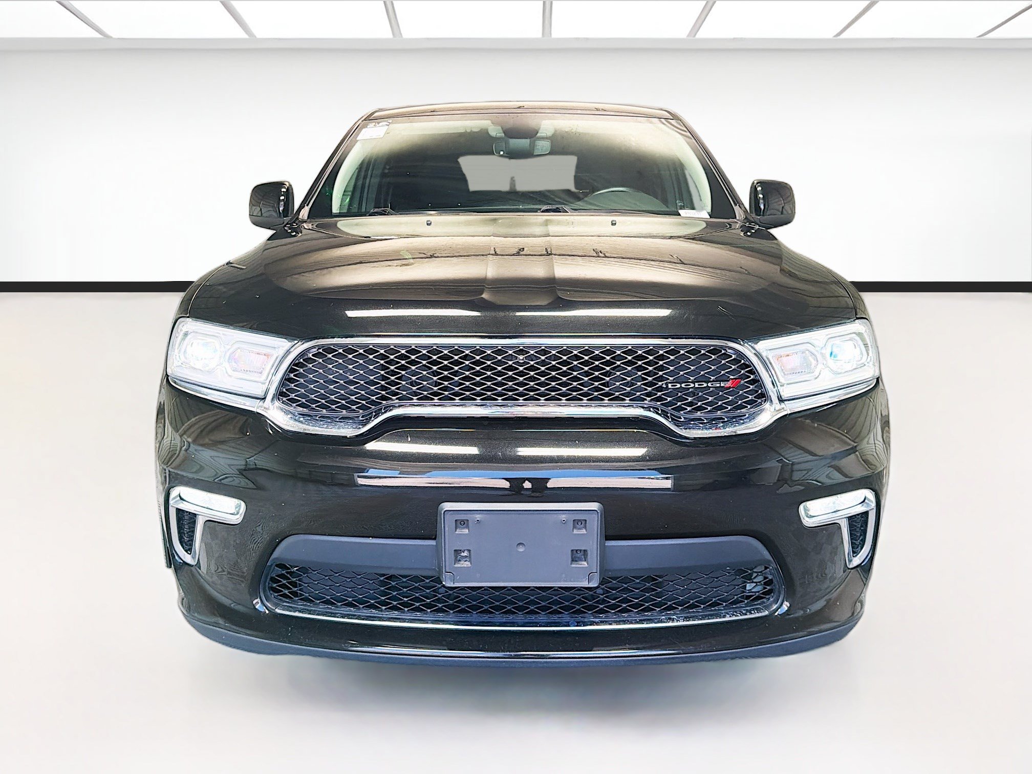 Used 2021 Dodge Durango SXT RWD image 2