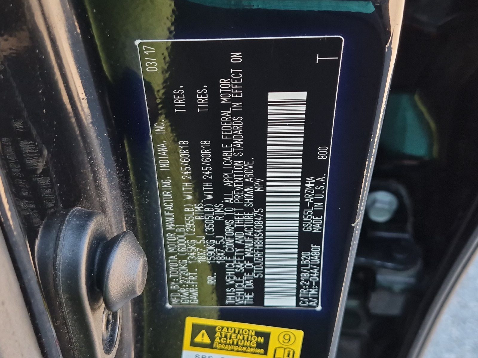 Used 2017 Toyota Highlander XLE AWD/4WD image 29