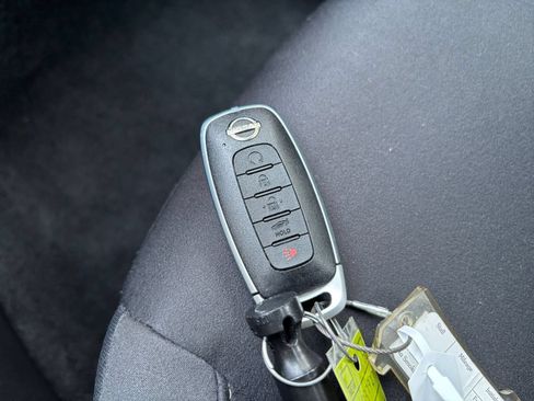 Used 2026 Nissan Altima 2.5 SV FWD image 21