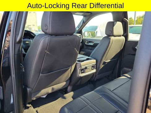 Used 2025 Chevrolet Silverado 1500 High Country AWD/4WD image 28