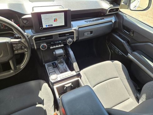 Used 2024 Toyota Tacoma SR5 RWD image 14