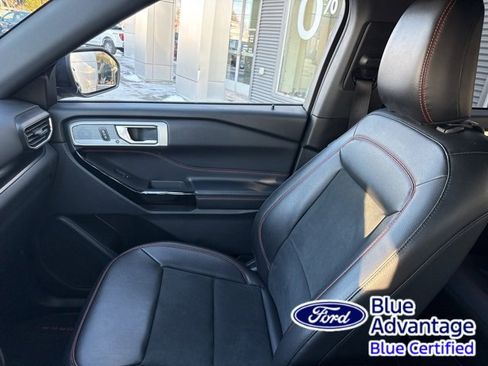 Certified 2022 Ford Explorer ST-Line w/ Class IV Trailer Tow Package image 27