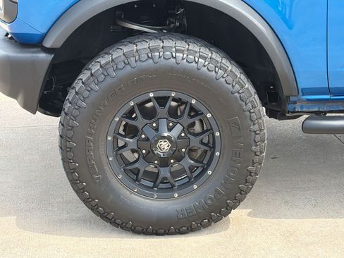 Used 2022 Ford Bronco 4-Door AWD/4WD image 13