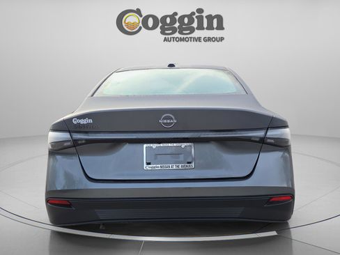 New 2026 Nissan Sentra SV w/ Floor Mat Package image 5