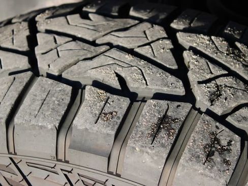 Used 2022 Ford F350 Platinum w/ Tremor Off-Road Package image 16