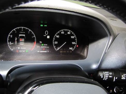 Certified 2023 Honda HR-V EX-L image 4