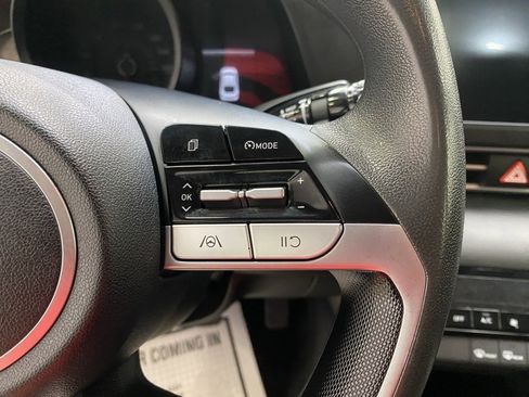 Used 2023 Hyundai Elantra SEL image 30