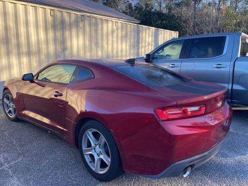 Used 2018 Chevrolet Camaro LT image 13