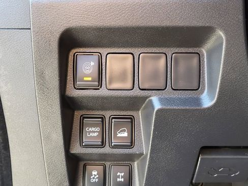 Certified 2023 Nissan Frontier PRO-4X w/ Technology Package AWD/4WD image 9