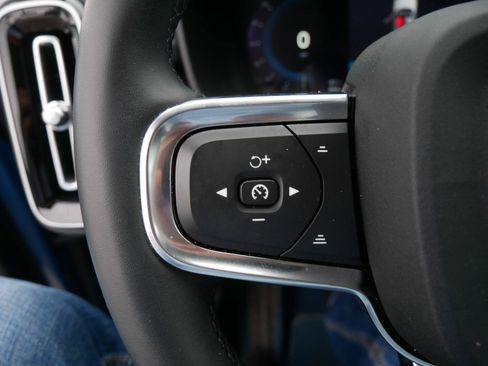 Certified 2022 Volvo C40 P8 Recharge Ultimate image 26