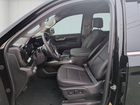 Used 2025 GMC Sierra 1500 SLT w/ SLT Premium Plus Package AWD/4WD image 12