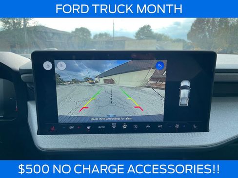 New 2025 Ford Maverick XLT w/ XLT Luxury Package image 12