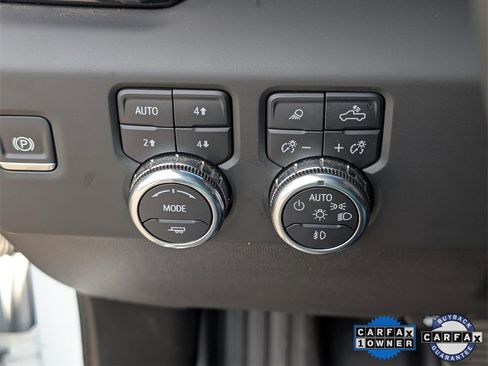 Used 2024 GMC Sierra 1500 AT4 w/ Technology Package image 14