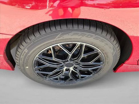 Used 2018 Honda Accord Sport image 11