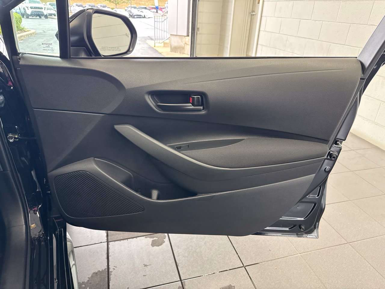 Used 2026 Toyota Corolla LE FWD image 49
