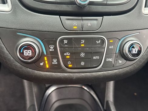 Used 2024 Chevrolet Malibu LT image 23