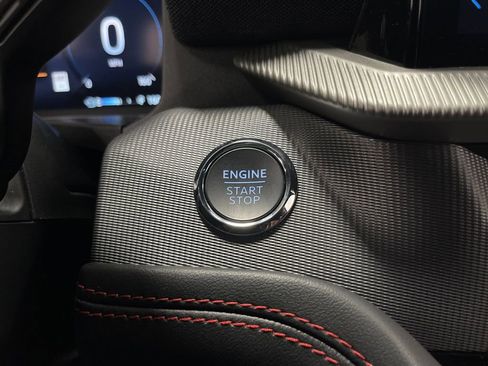 Used 2025 Ford Explorer ST-Line w/ Premium Package image 25