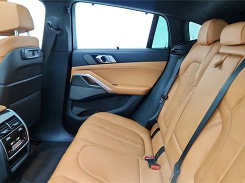 Used 2022 BMW X6 M50i w/ Premium Package image 29