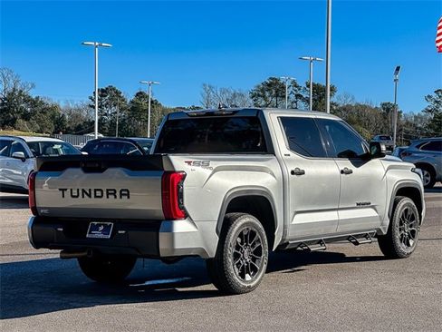 Used 2022 Toyota Tundra SR5 image 8